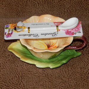 Corner Ruby Garden Collection Gold Sand Flower Teacup Leaf Saucer & Spoon New
